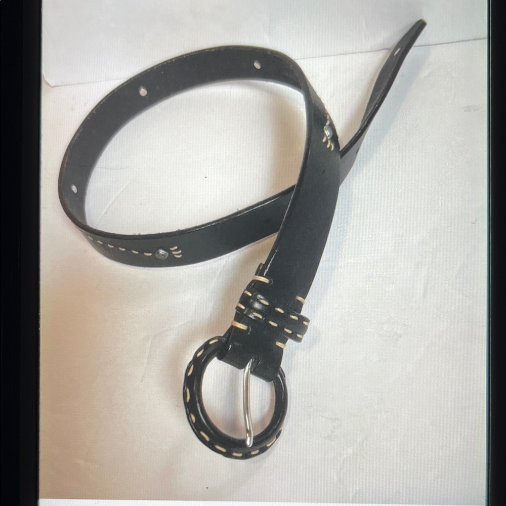 Brighton women's dark brown leather belt size M 30 cross silver accents B20113